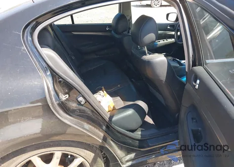 2011 Infiniti G37X z USA, uszkodzony, nr VIN JN1CV6AR1BM355403